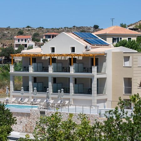 Sky View Suites Kefalonia Vóvikes Extérieur photo