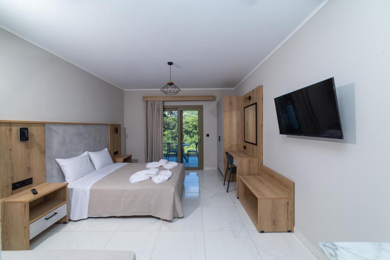Sky View Suites Kefalonia Vóvikes Extérieur photo