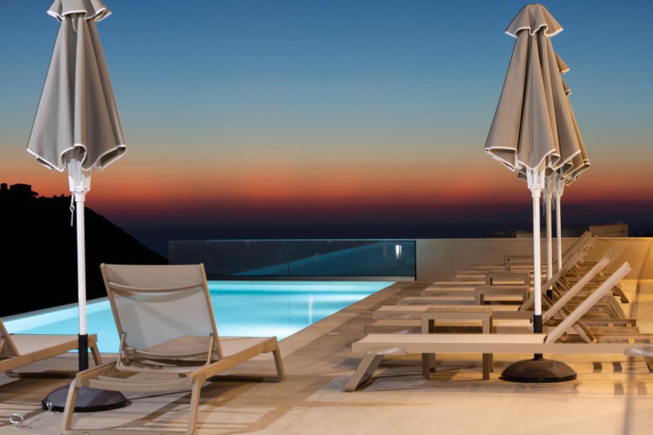 Sky View Suites Kefalonia Vóvikes Extérieur photo