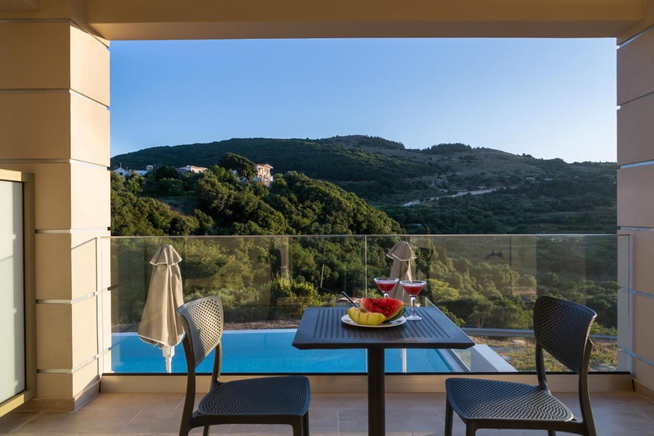 Sky View Suites Kefalonia Vóvikes Extérieur photo